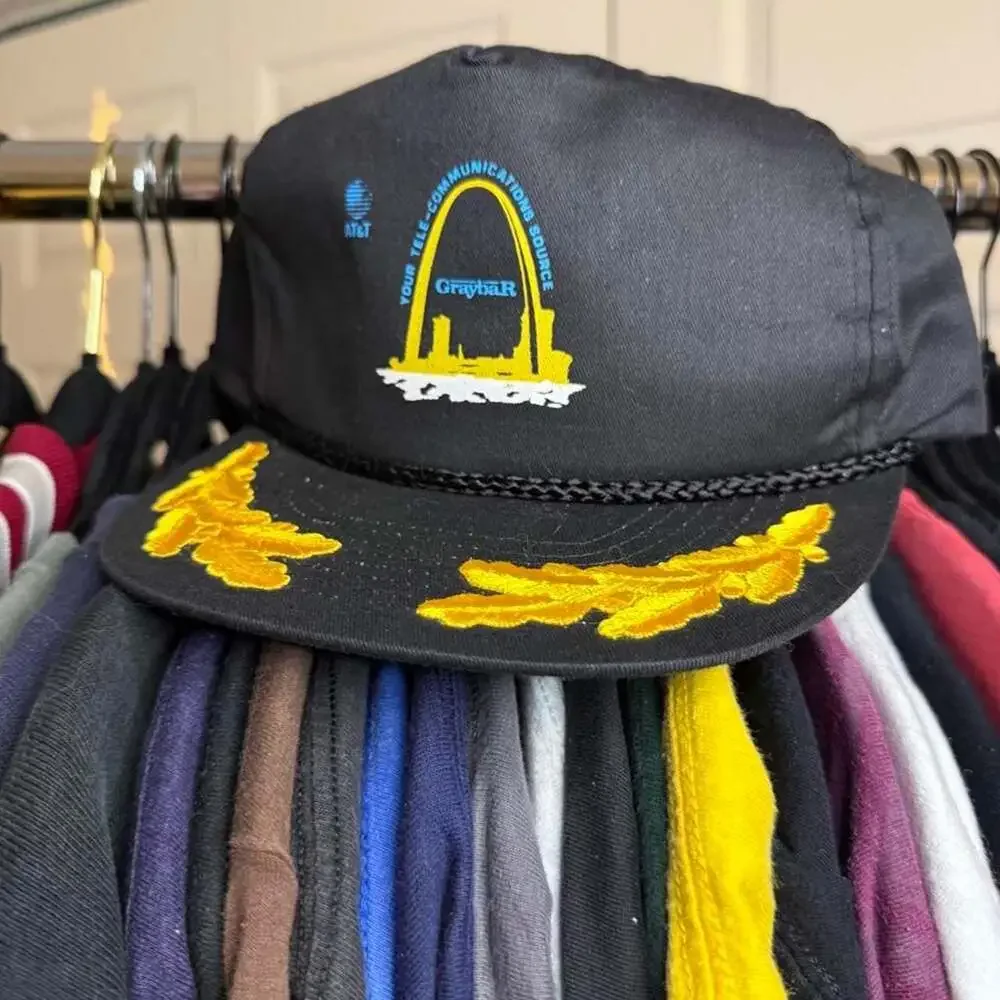 Supreme Vintage Graybar Gateway Arch Snapback Hat